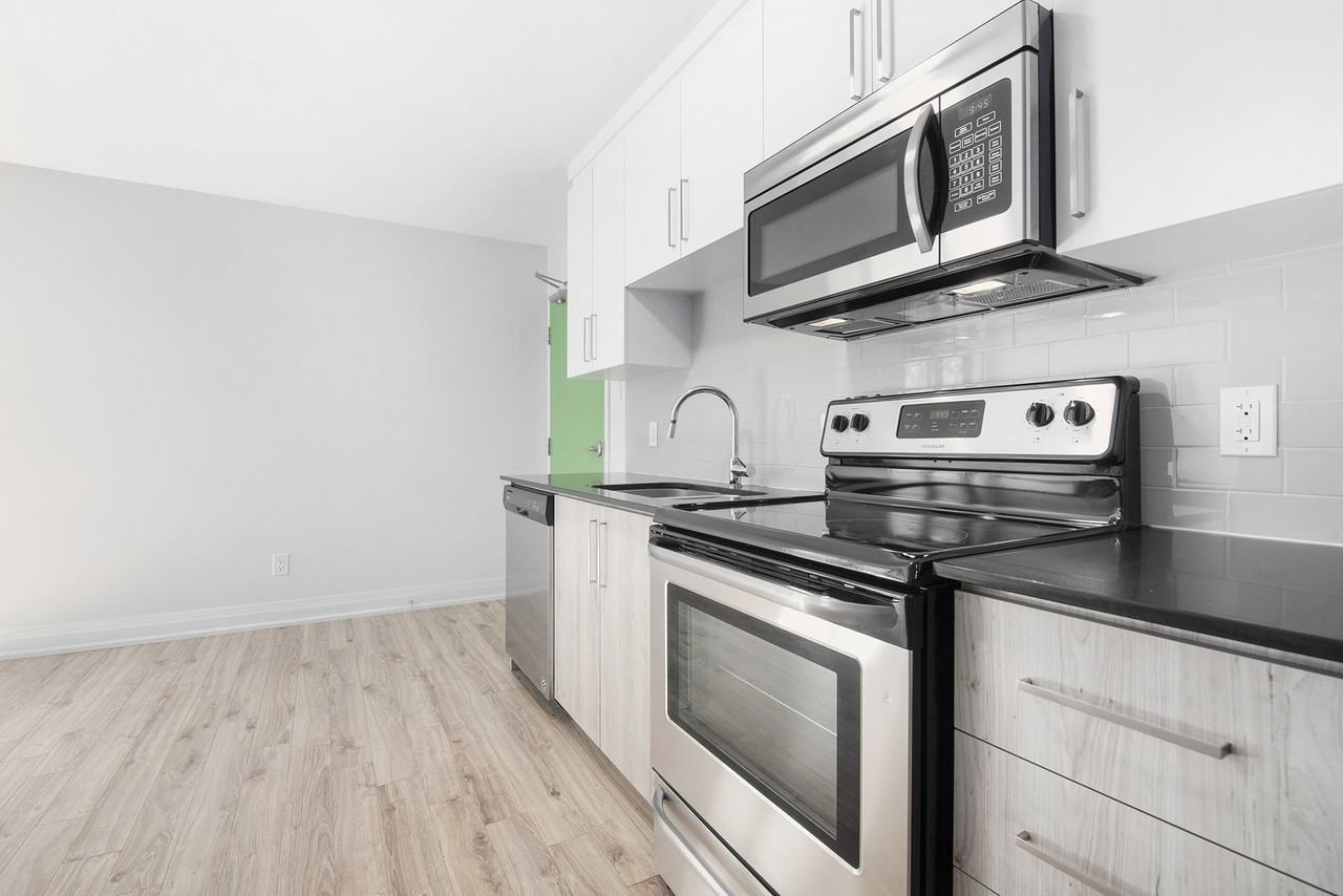 177 Hopewell Ave - Photo 2 of 13