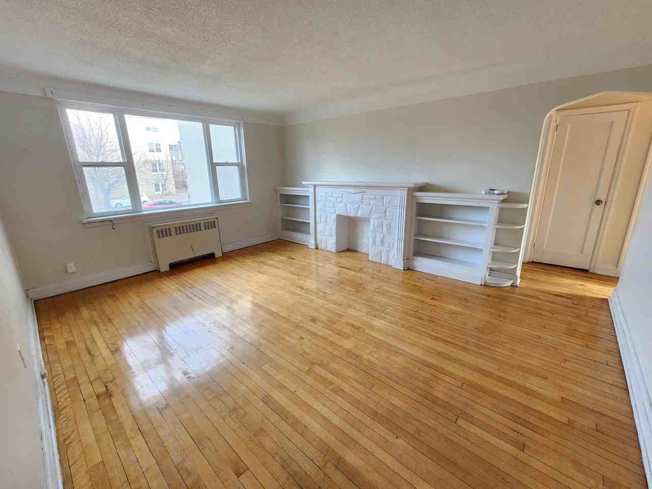 310 Blake - Unit 4 - Photo 3 of 12