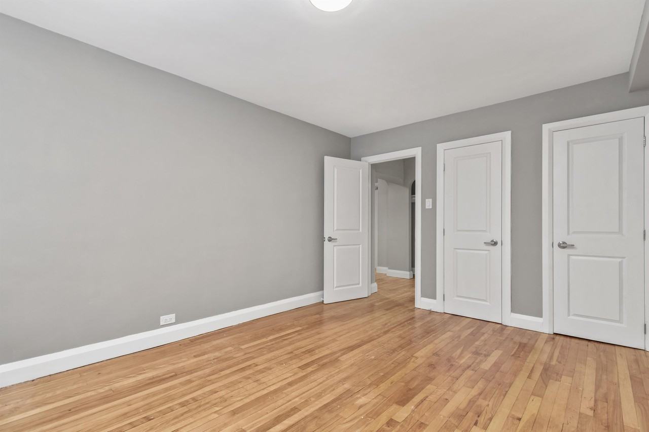 350 Chapel Street - Photo 6 of 11