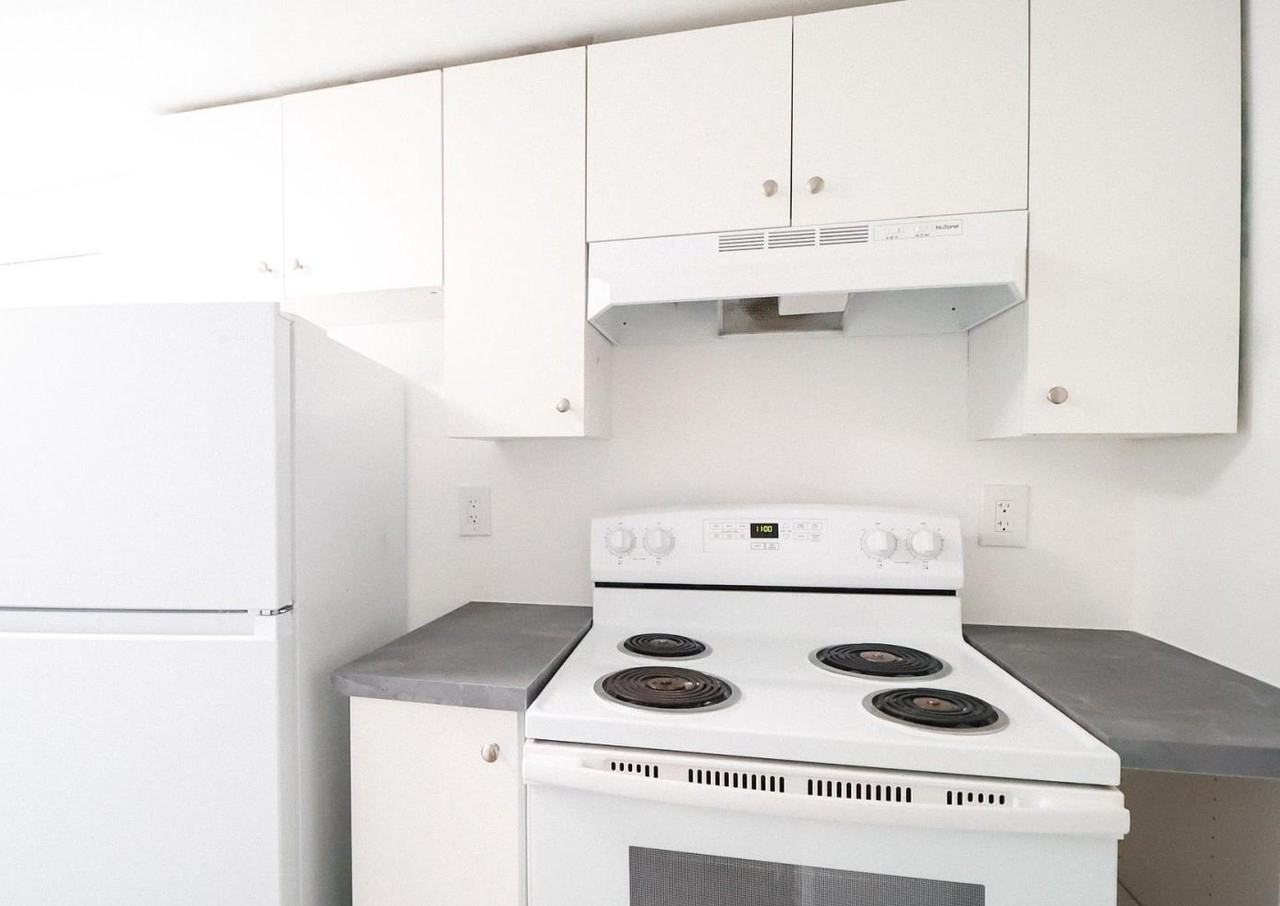 275 Bronson Avenue - 1 - Photo 7 of 20