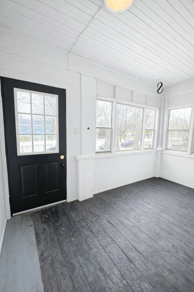 883 Gerrard Street East - Photo 2 of 19