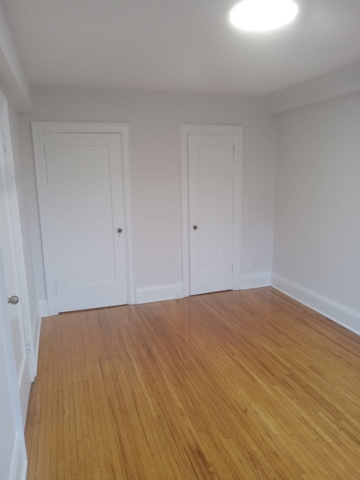 737 Kingston Road #302 - Photo 6 of 9