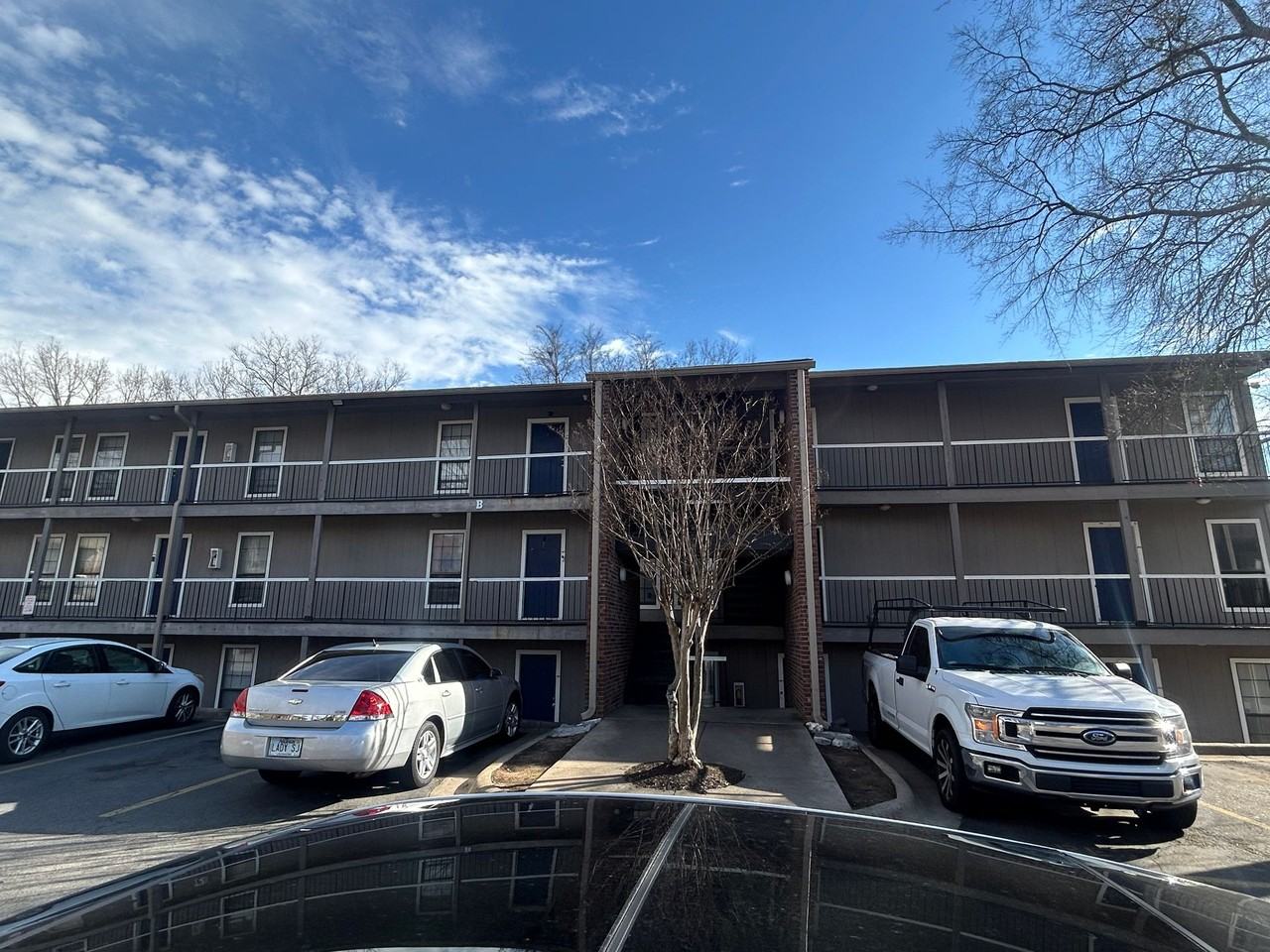 Hidden Valley - Photo 2 of 5