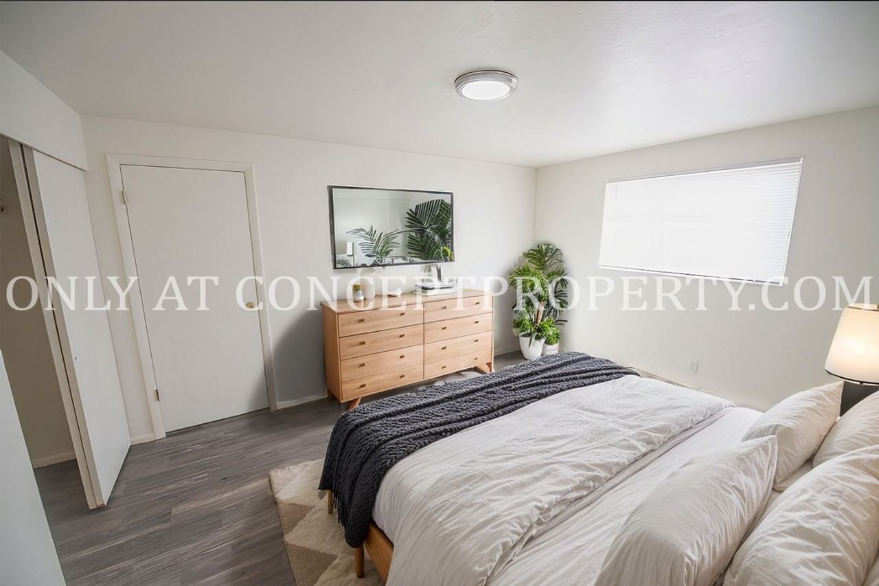 182 W 2400 N - Photo 6 of 41