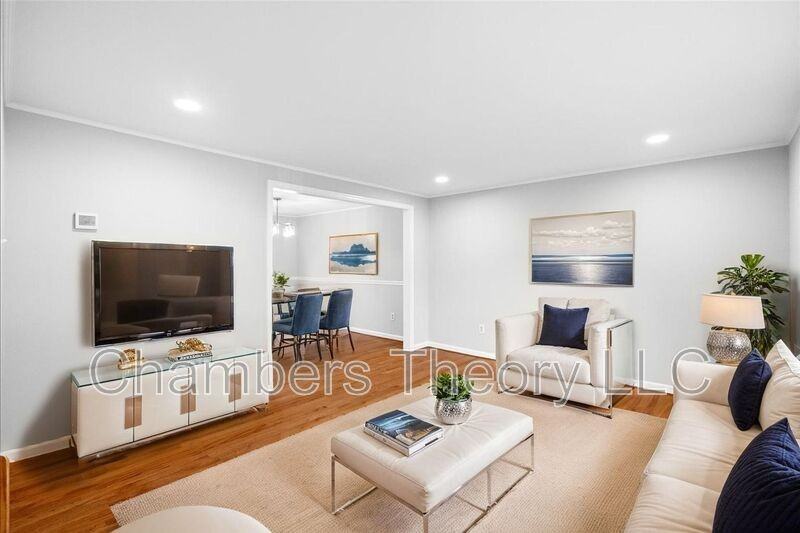 8300 White Star Ct - Photo 3 of 40