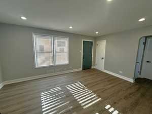 7304 West 57th Street - Photo 2 of 11