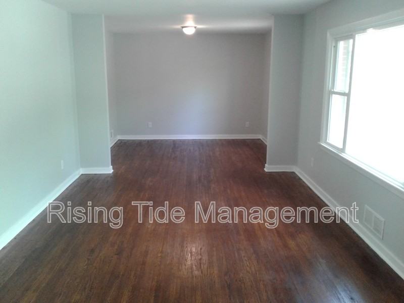 1134 Springview St - Photo 3 of 28