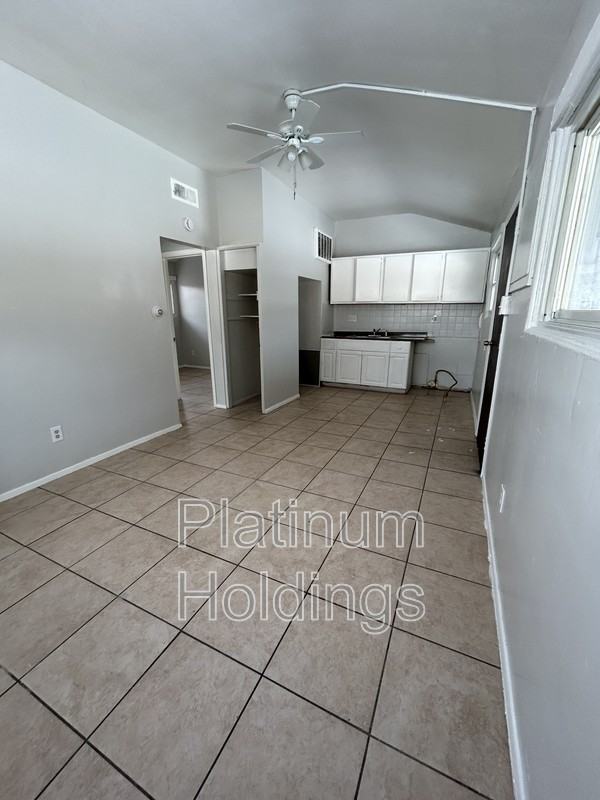1063 Neville Ave - Photo 2 of 13