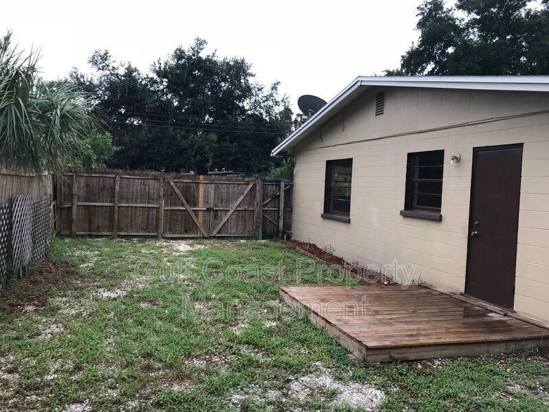 807 60th Ave W - Photo 7 of 7