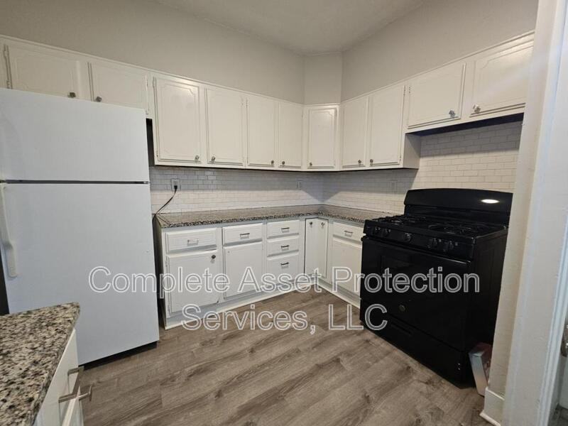 6404 Harrison Ave - Photo 6 of 13