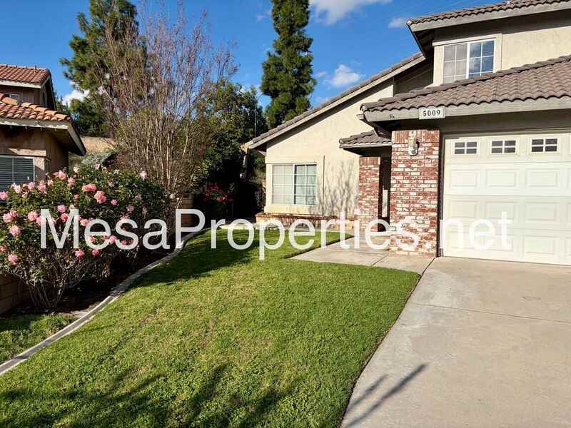 5009 Trojan Ct - Photo 2 of 5