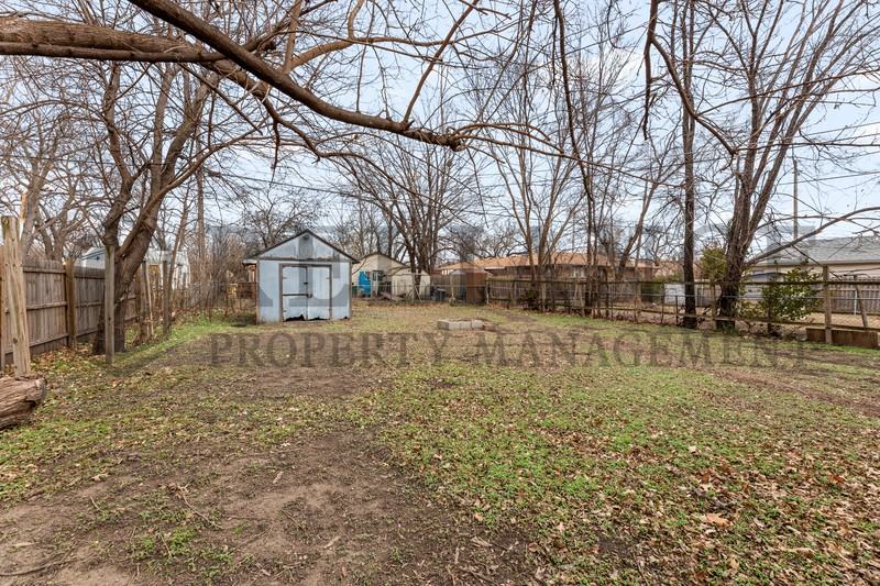 1912 N Hood St - Photo 2 of 13