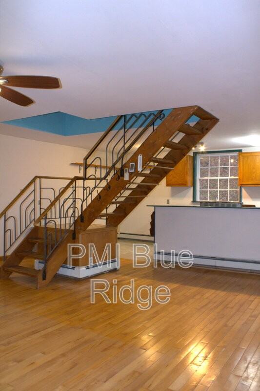 904 Morgan Branch Rd - Photo 2 of 31