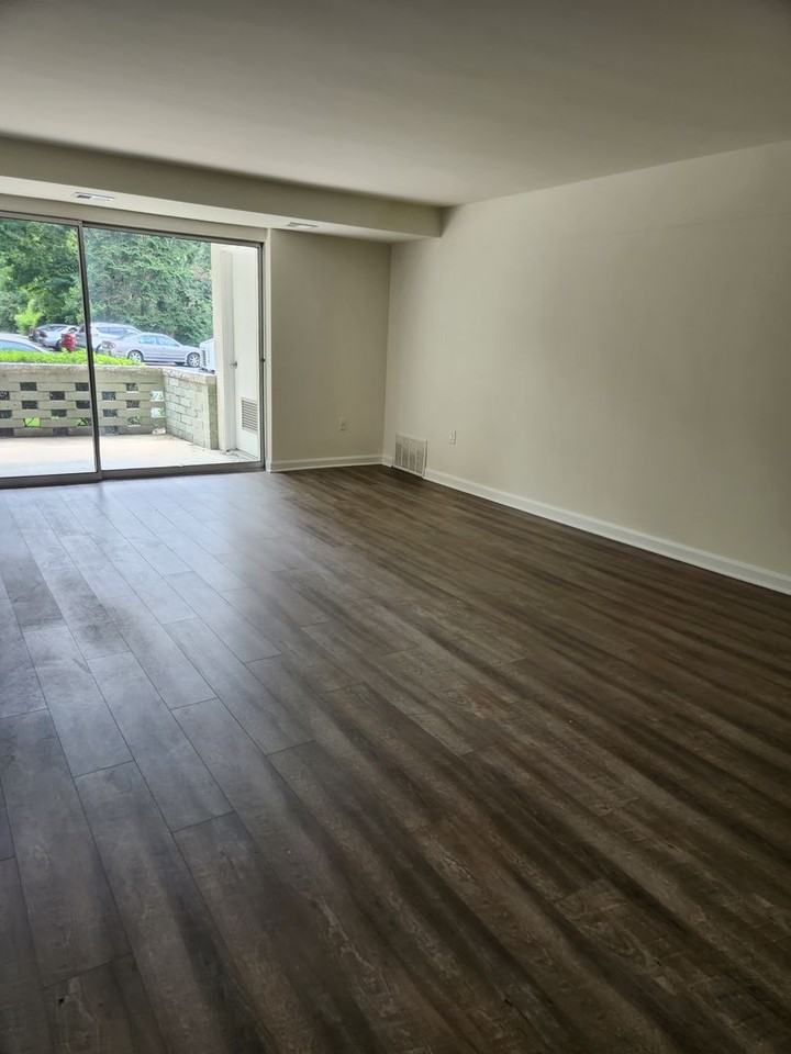 Wheatland Arms (06wh) - Photo 5 of 50