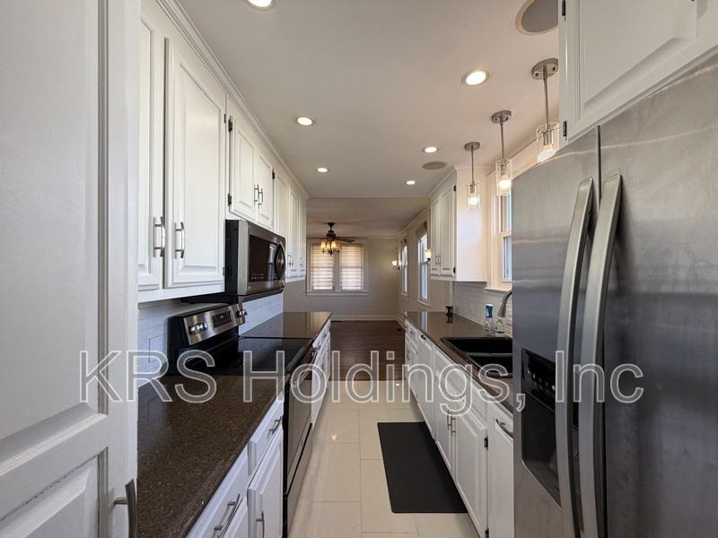 210 Shenandoah Rd - Photo 5 of 21