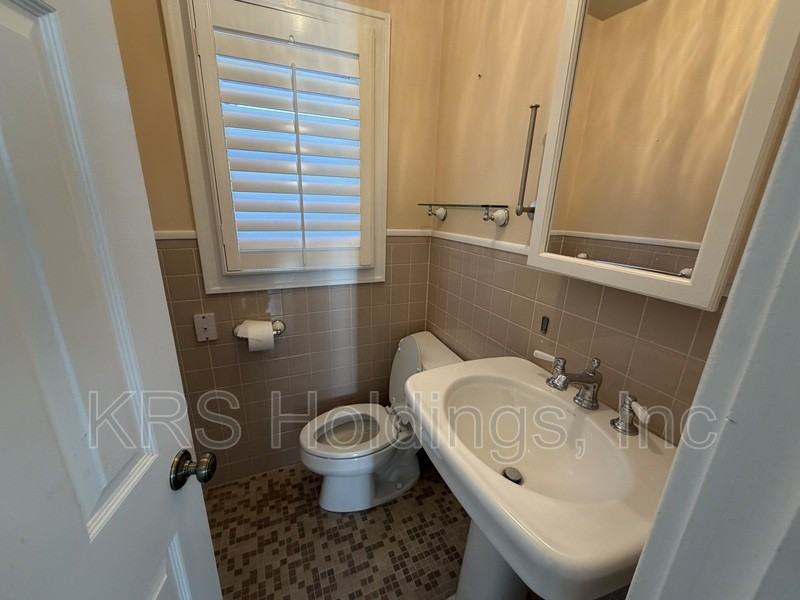 210 Shenandoah Rd - Photo 7 of 21