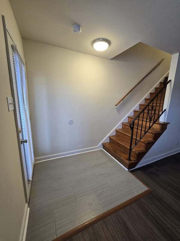 5238 Goolsby Ct - Photo 2 of 14