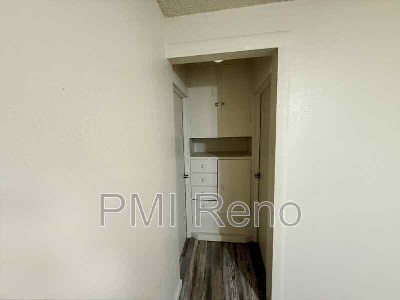 1931 1/2 Valley Rd #A - Photo 7 of 22