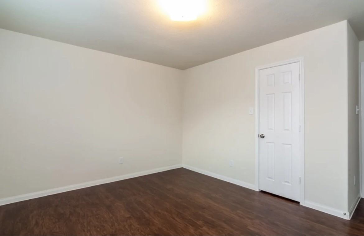 6111 El Oro Drive - Photo 7 of 11