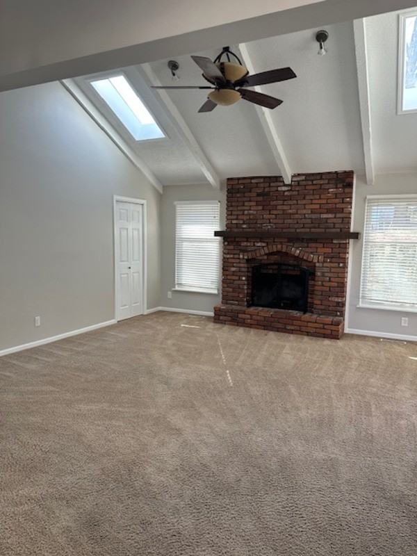 305 Southeaststreet - Photo 7 of 25