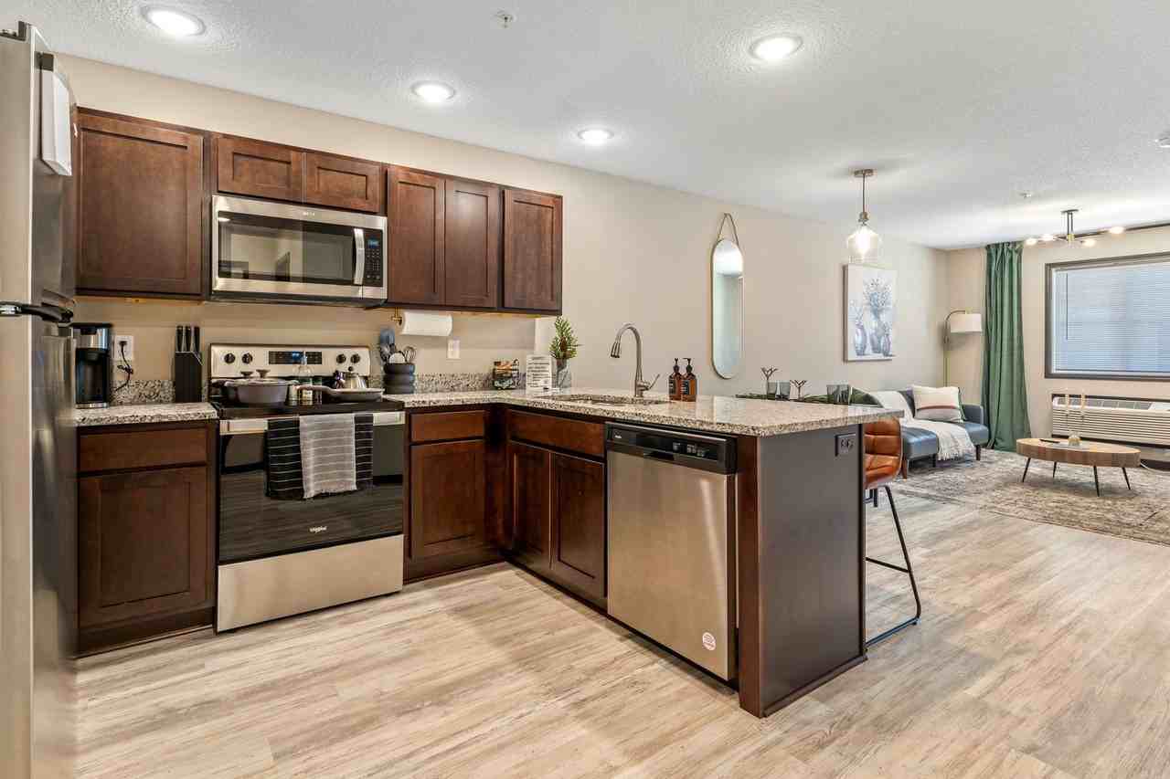 RWC Building 2820 - Photo 2 of 17