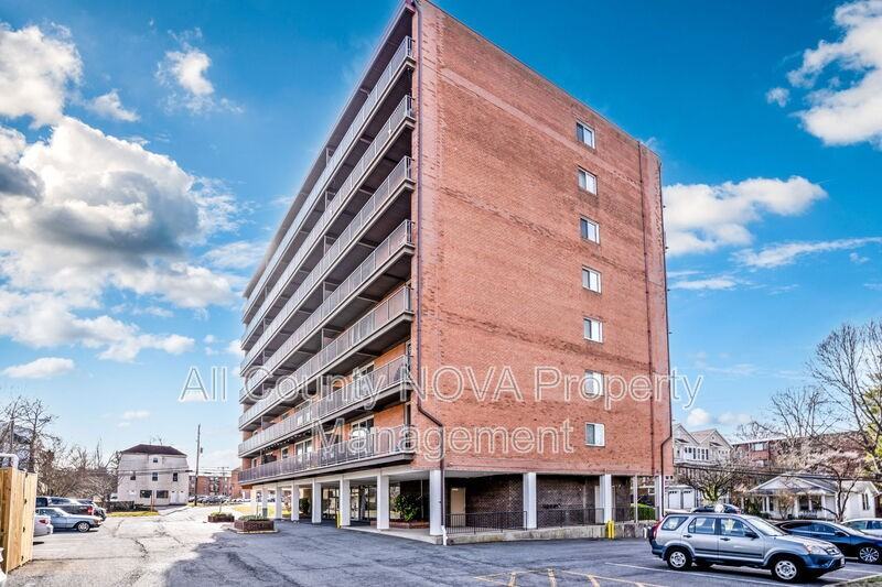 4343 Cherry Hill Rd #701 - Photo 2 of 31