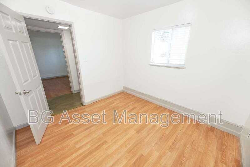 936 Tennent Ave #B - Photo 5 of 28