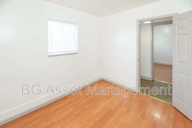 936 Tennent Ave #B - Photo 7 of 28