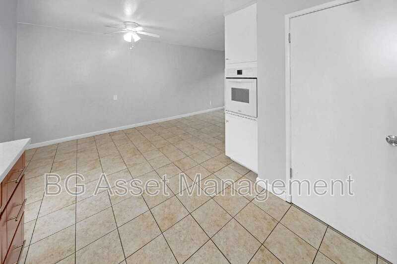 413 San Marco St #1 - Photo 6 of 19