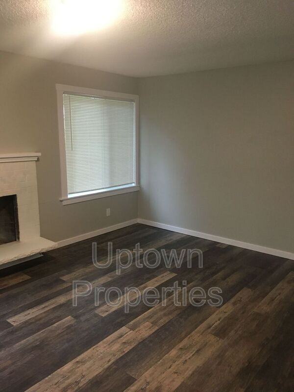 8020 Sw Thorn St - Photo 6 of 10