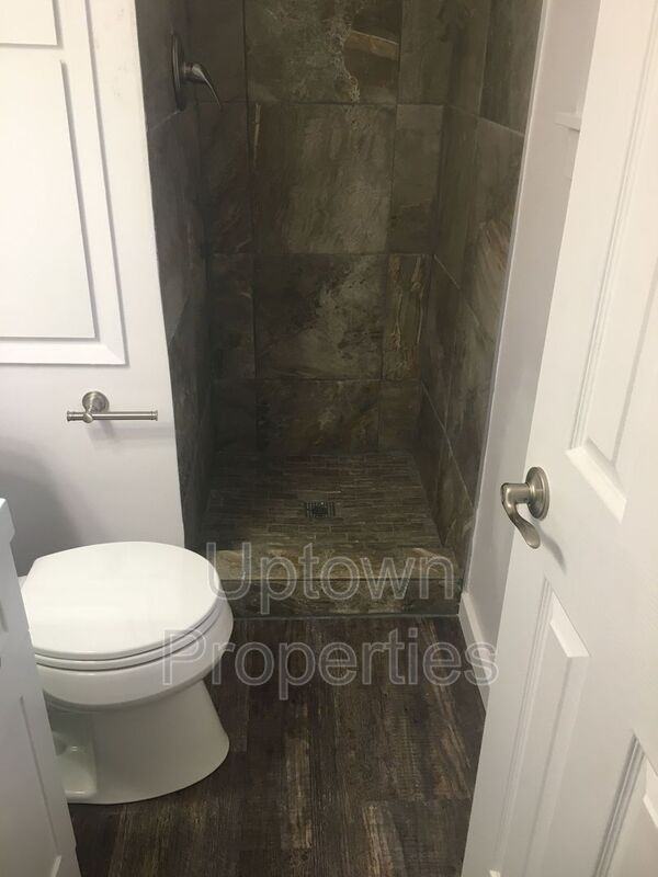 8020 Sw Thorn St - Photo 7 of 10