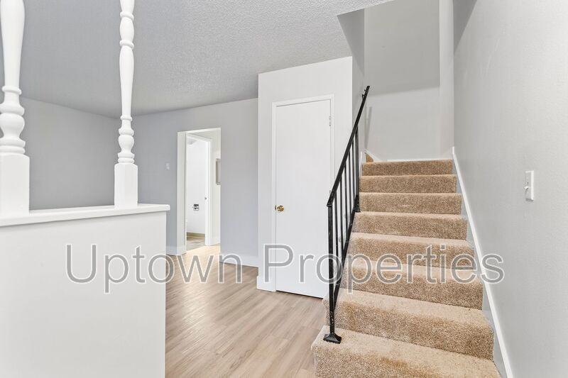 6507 Kansas St - Photo 5 of 25