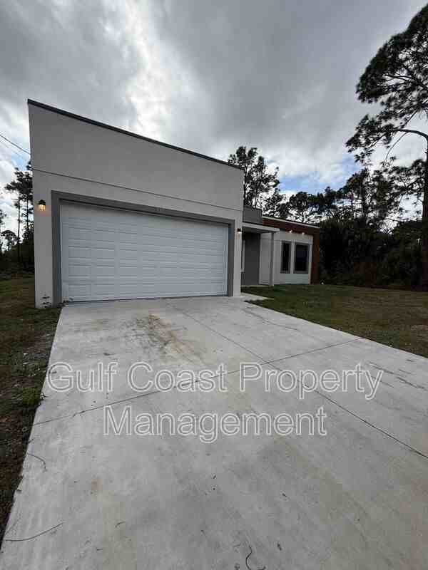 3315 53rd St W - Photo 2 of 34