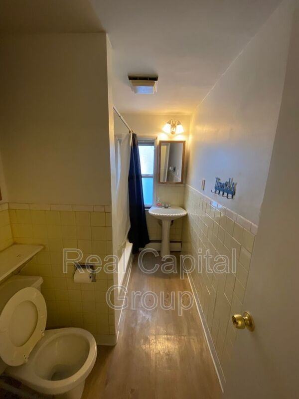 180 Euclid Ave #1 - Photo 6 of 9