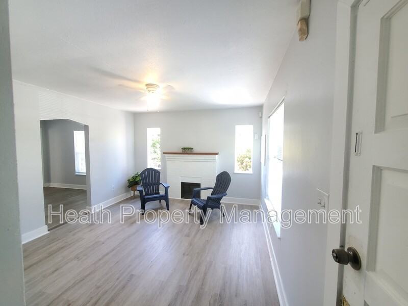 1735 25th St S #1 - Photo 2 of 37