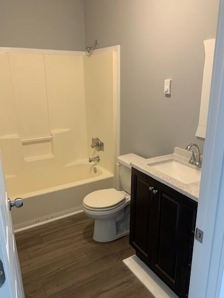 River Ridge Village - Photo 7 of 34