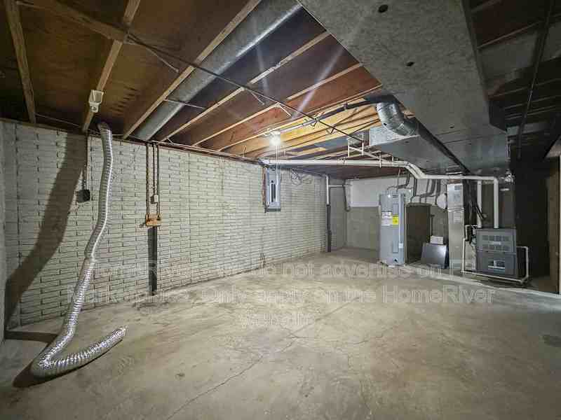 3550 Countryview Dr - Photo 5 of 24