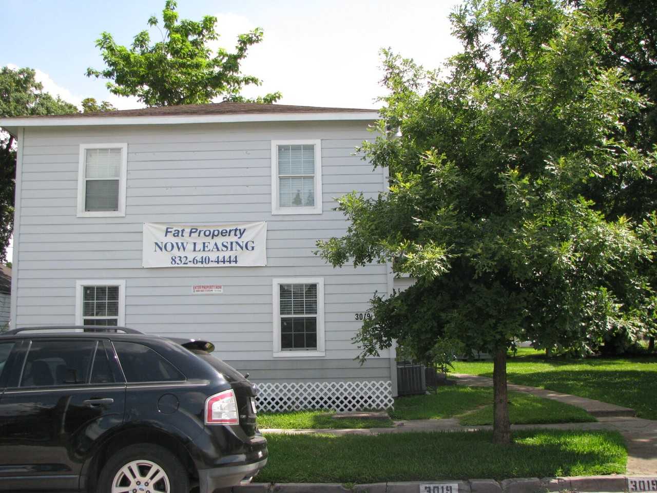 Truxillo (3019) - Photo 3 of 3