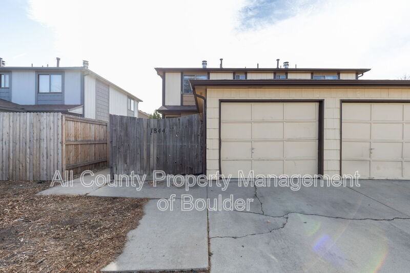 1844 Lincoln Dr - Photo 3 of 21