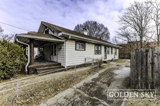 2937 N Kenwood Ave - Photo 1 of 1