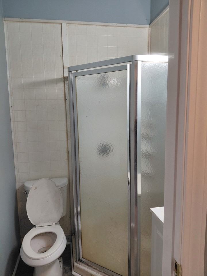 498-500 Main St - Photo 6 of 6