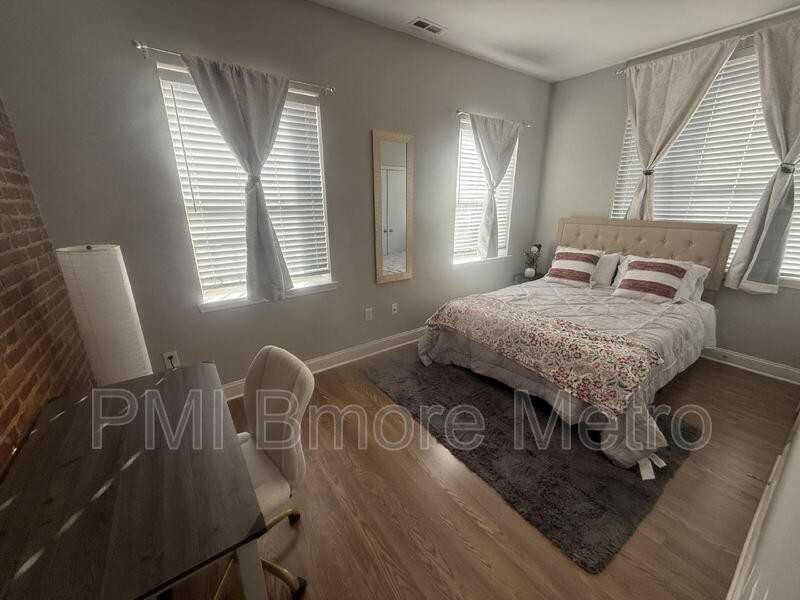 17 E 21st St - Photo 7 of 22