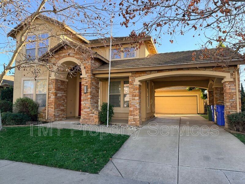 10085 Mosaic Way - Photo 2 of 28