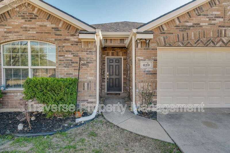 629 Sparrow Dr - Photo 4 of 30