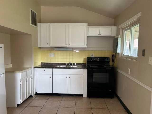 Neville Apartments - Photo 7 of 34