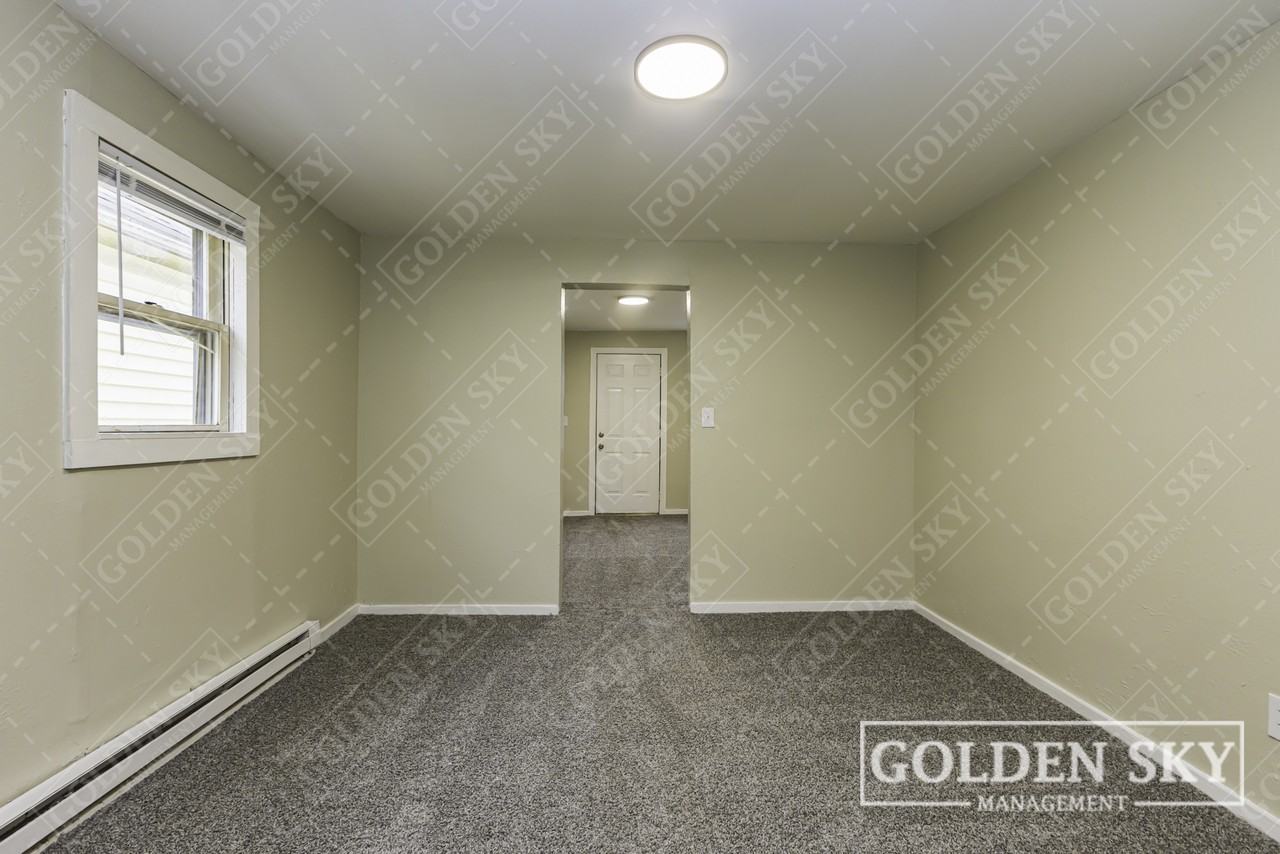 619 South Mound Street - Photo 4 of 6