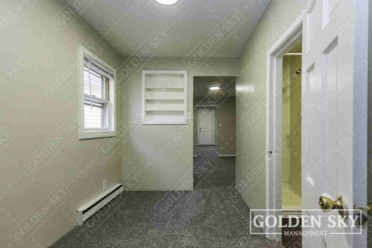 619 South Mound Street - Photo 5 of 6