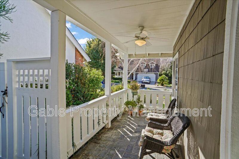 26020 Moreno Dr - Photo 3 of 26