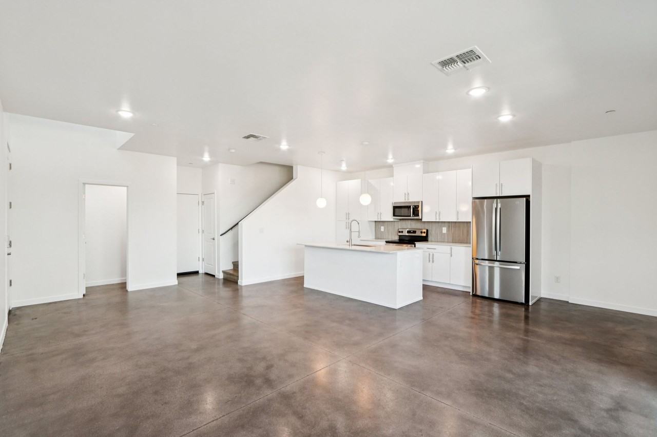 Welcome to Luxury at St. Moritz Townhomes - Photo 5 of 50