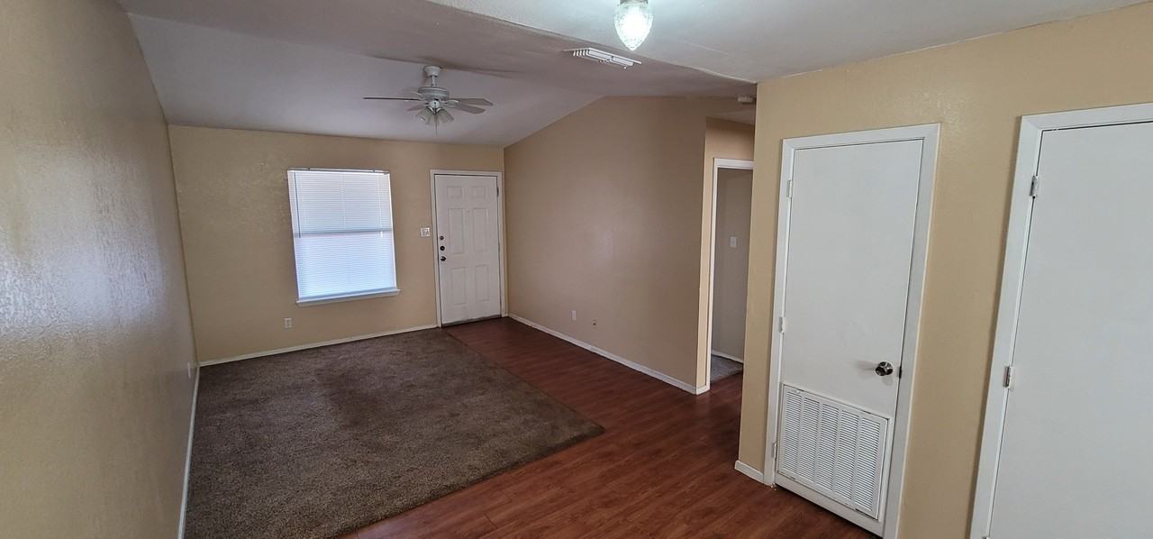 North Ridge Apartments - Photo 6 of 50